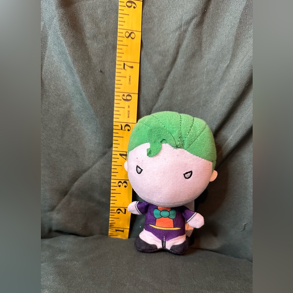 THE JOKER PLUSH  yume DC JUSTICE LEAGUE